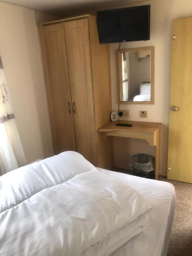 A4 The Chase 6 Berth Pet Friendly Caravan With Decking Ingoldmells